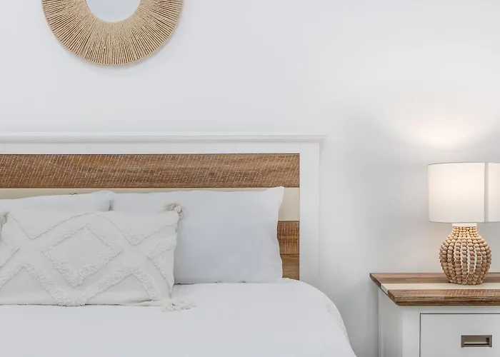 The Laneway Villas By Burleigh Letting Company