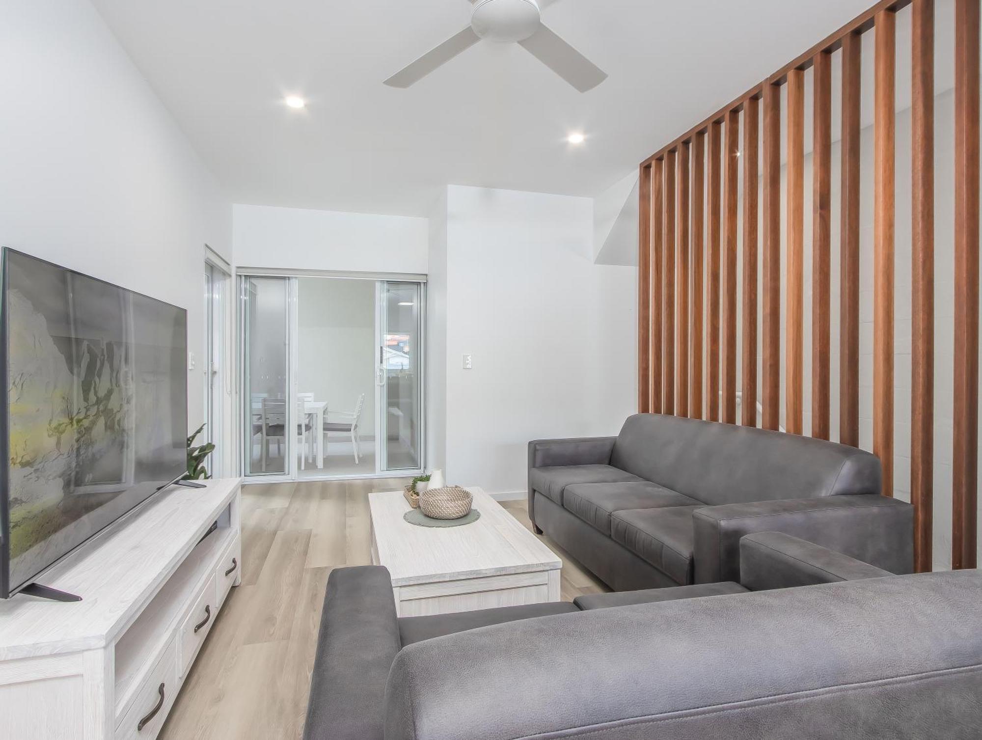 The Laneway By Burleigh Letting Company * Gold Coast
