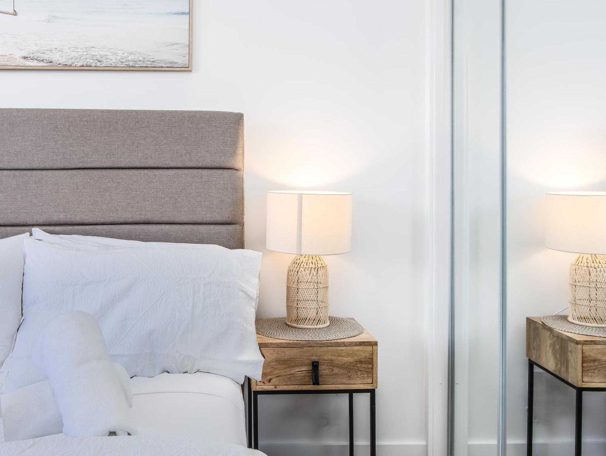 Apartment The Laneway By Burleigh Letting Company